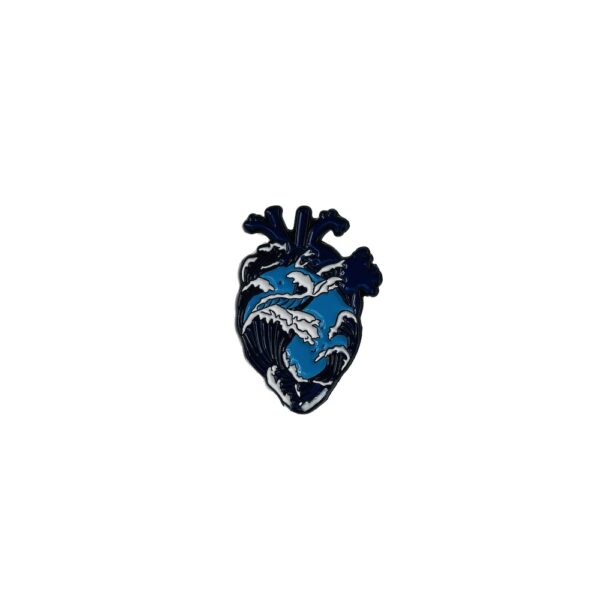PIN'S COEUR HUMAIN